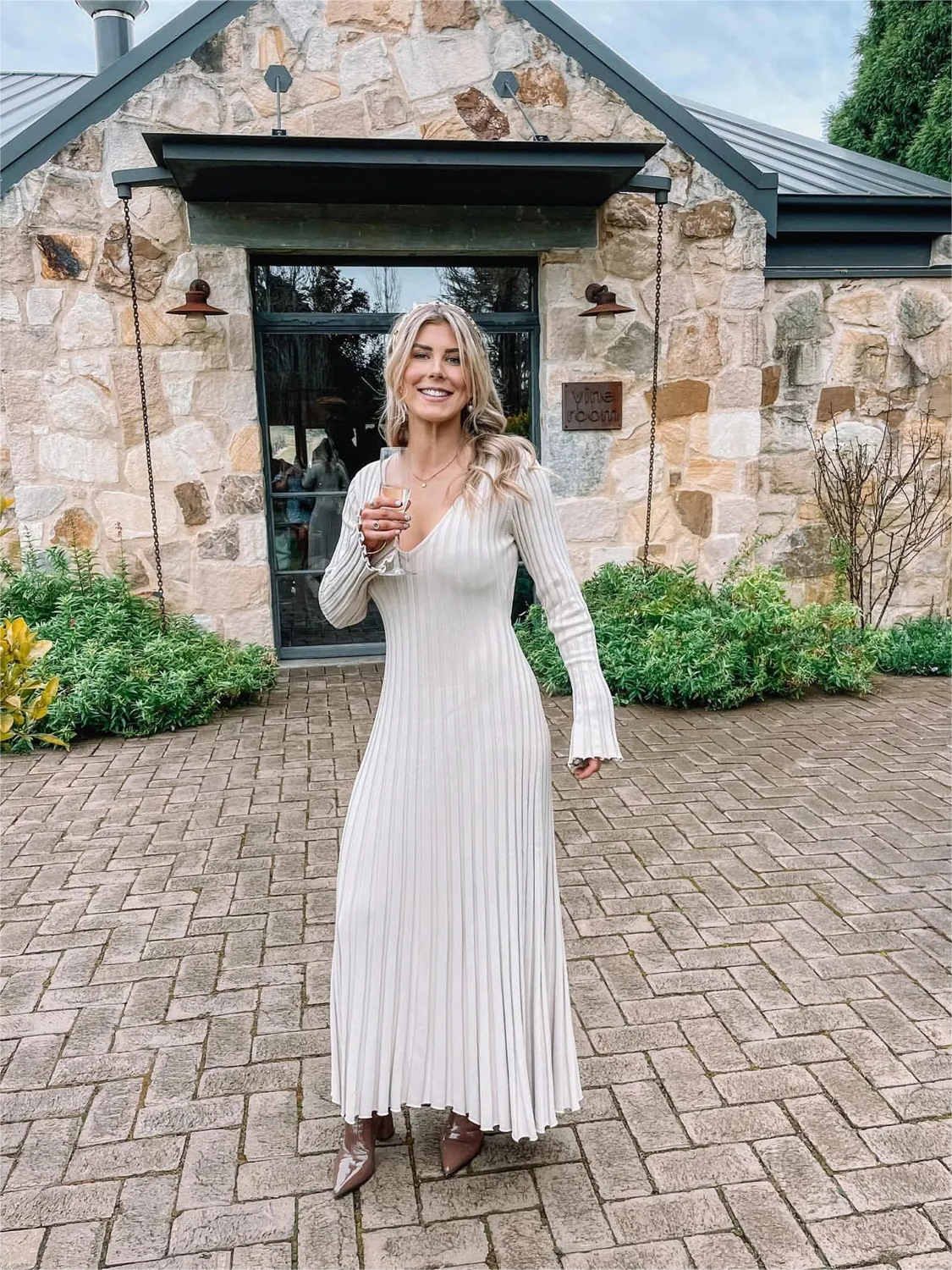 Autumn New Long-Sleeved Knit Midi Dress (Buy 2, Get Free Shipping)